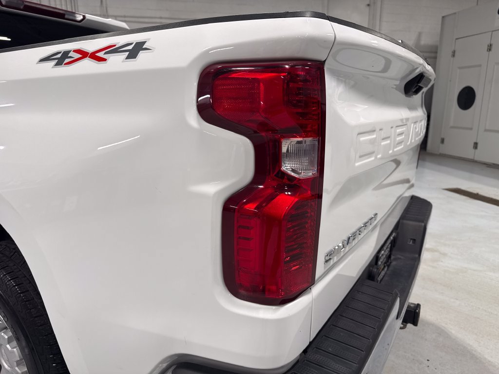 Used 2023 Chevrolet Silverado 1500 W/T w/ WT Value Package AWD/4WD image 53