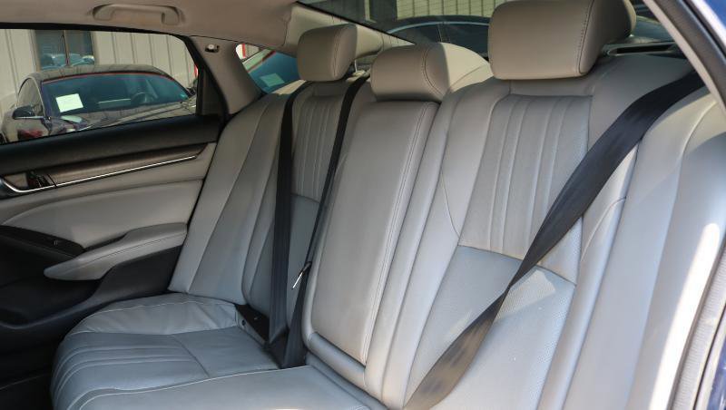 Used 2018 Honda Accord EX-L image 16