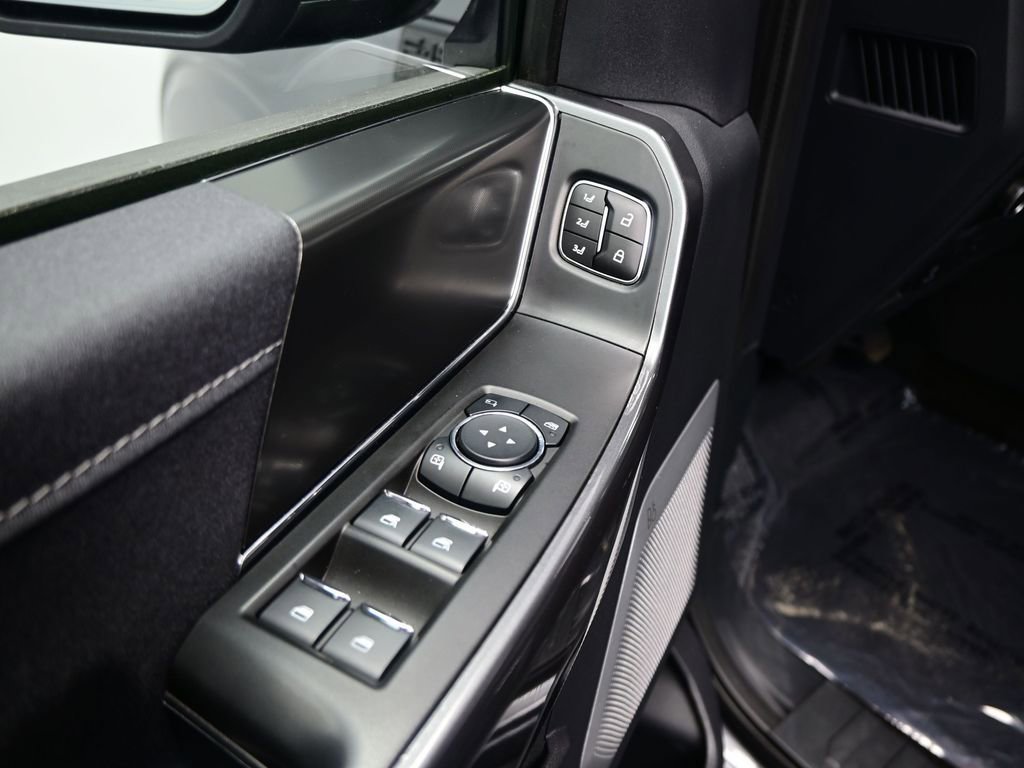 Used 2023 Ford F150 Lariat w/ Equipment Group 502A High image 13