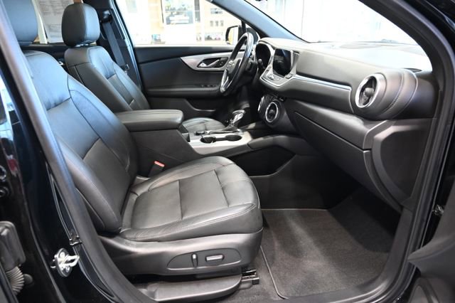 Used 2019 Chevrolet Blazer LT w/ Sun and Wheels Package image 10