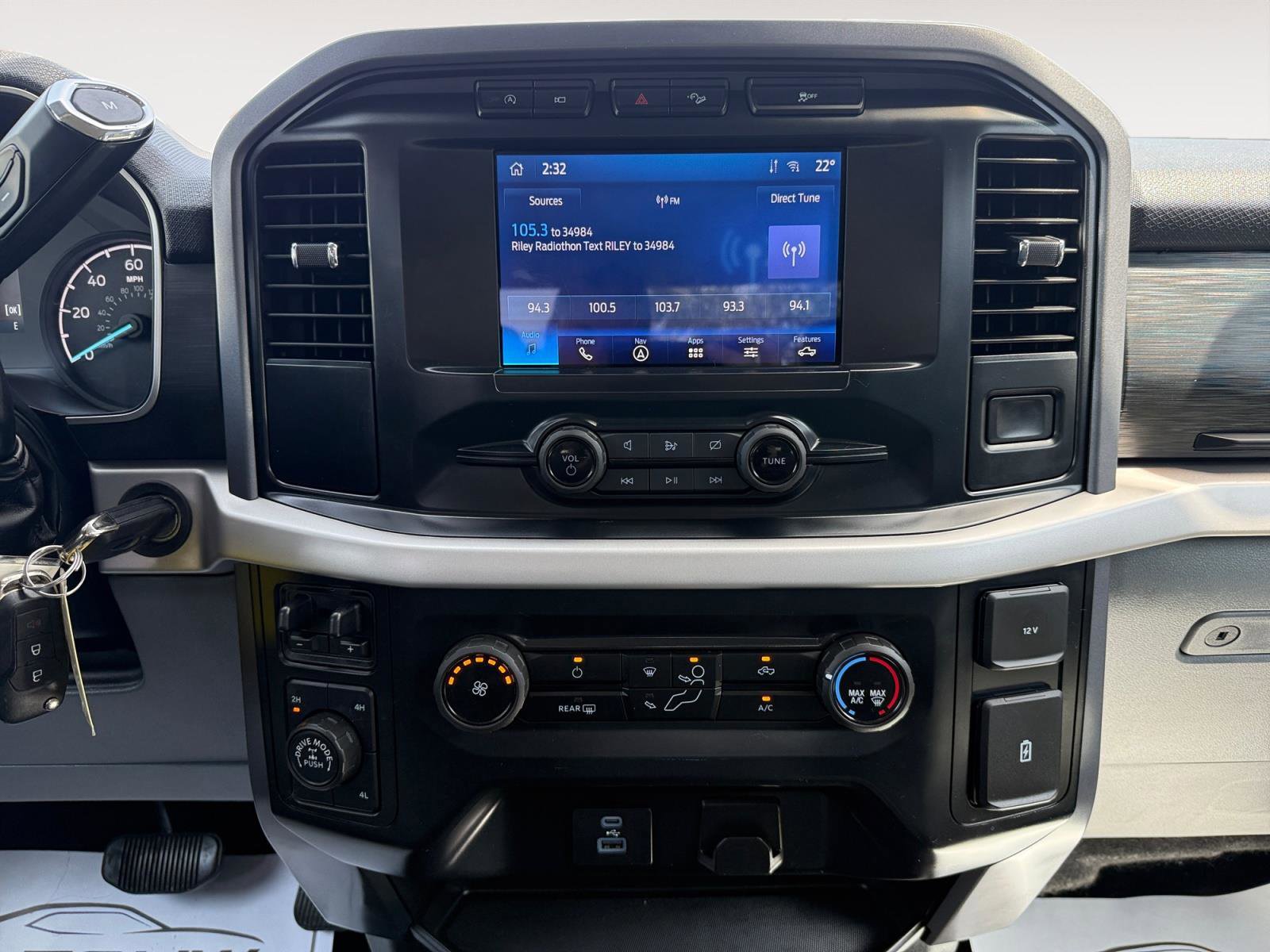 Used 2023 Ford F150 XLT w/ FX4 Off-Road Package AWD/4WD image 14