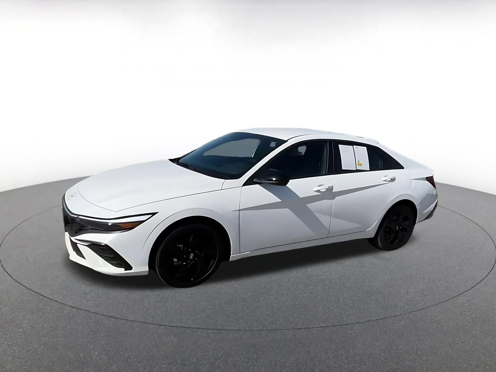 Used 2026 Hyundai Elantra Sport FWD image 7