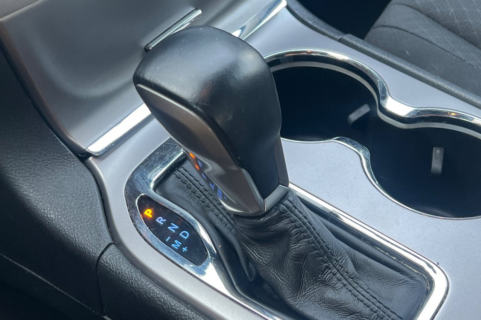 Used 2019 Jeep Grand Cherokee Laredo image 21