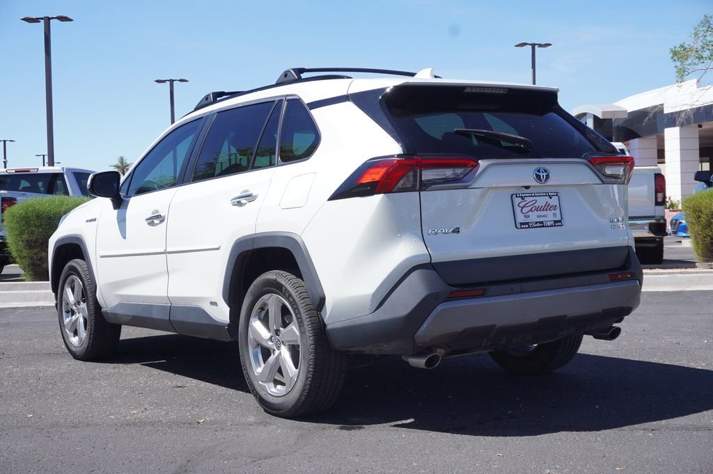 Used 2021 Toyota RAV4 Limited image 3