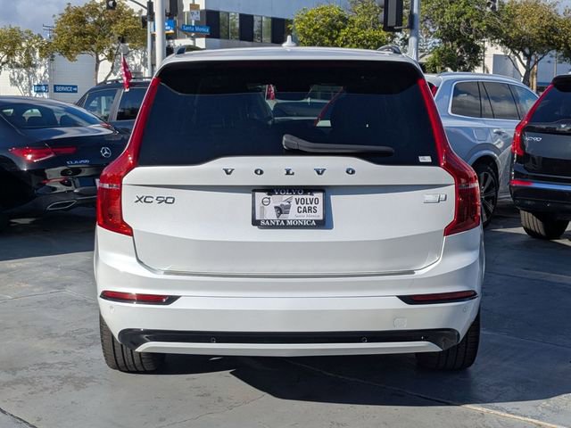 Used 2022 Volvo XC90 T8 R-Design w/ Advanced Package AWD/4WD image 4