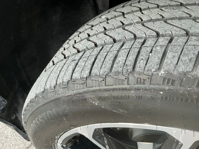 Used 2025 Chevrolet Tahoe RST w/ Comfort Package image 17