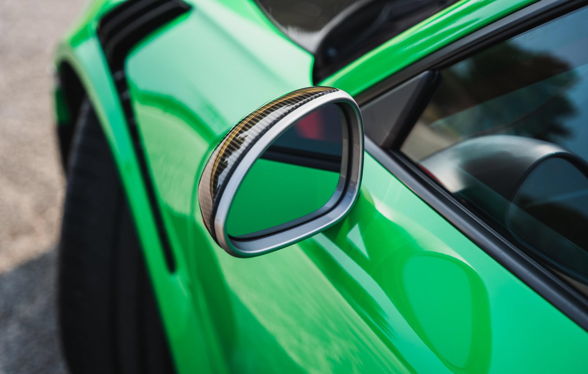 Used 2018 Porsche 911 GT2 RS RWD image 24