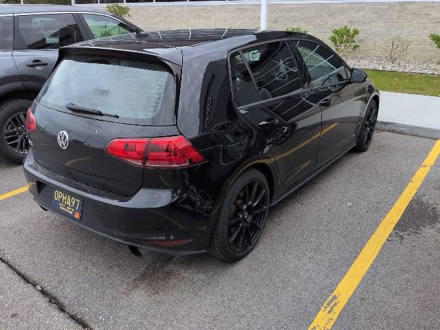 Used 2016 Volkswagen GTI Autobahn w/ Lighting Package (SEL) FWD image 4