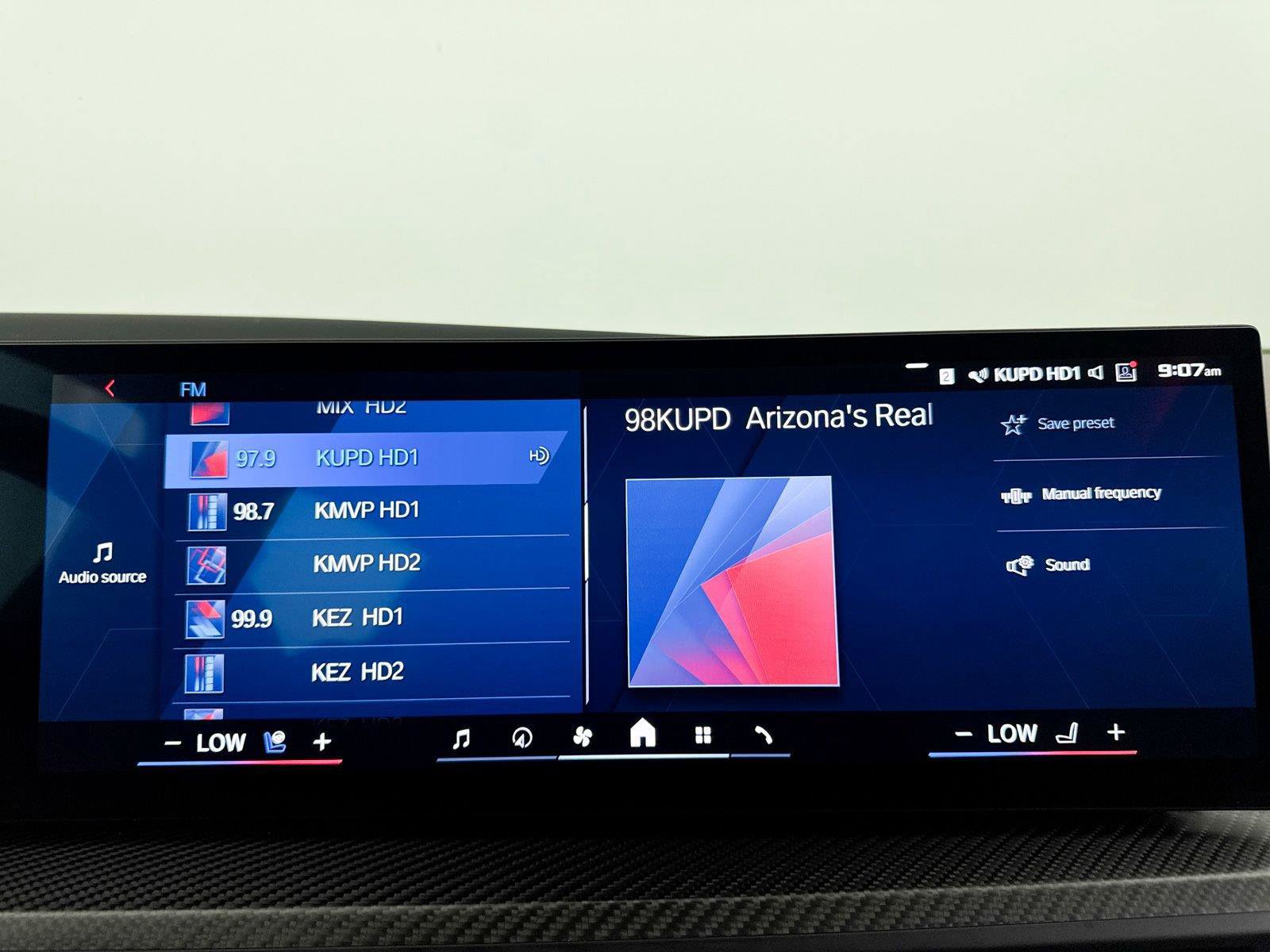 Used 2024 BMW XM AWD/4WD image 21