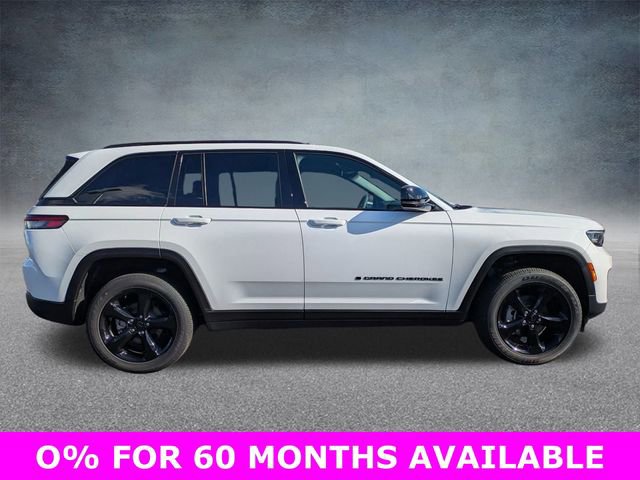 New 2025 Jeep Grand Cherokee Altitude image 3