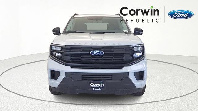 New 2026 Ford Expedition Active AWD/4WD image 2