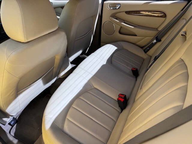 Used 2005 Jaguar X-TYPE 3.0 image 29