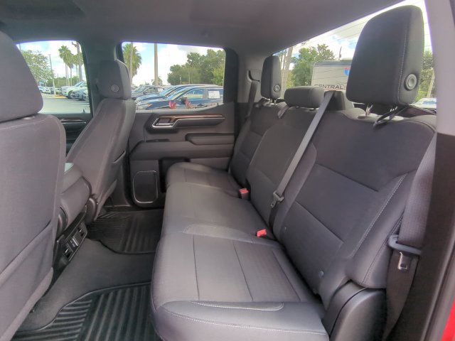 Used 2024 Chevrolet Silverado 1500 LT AWD/4WD image 15
