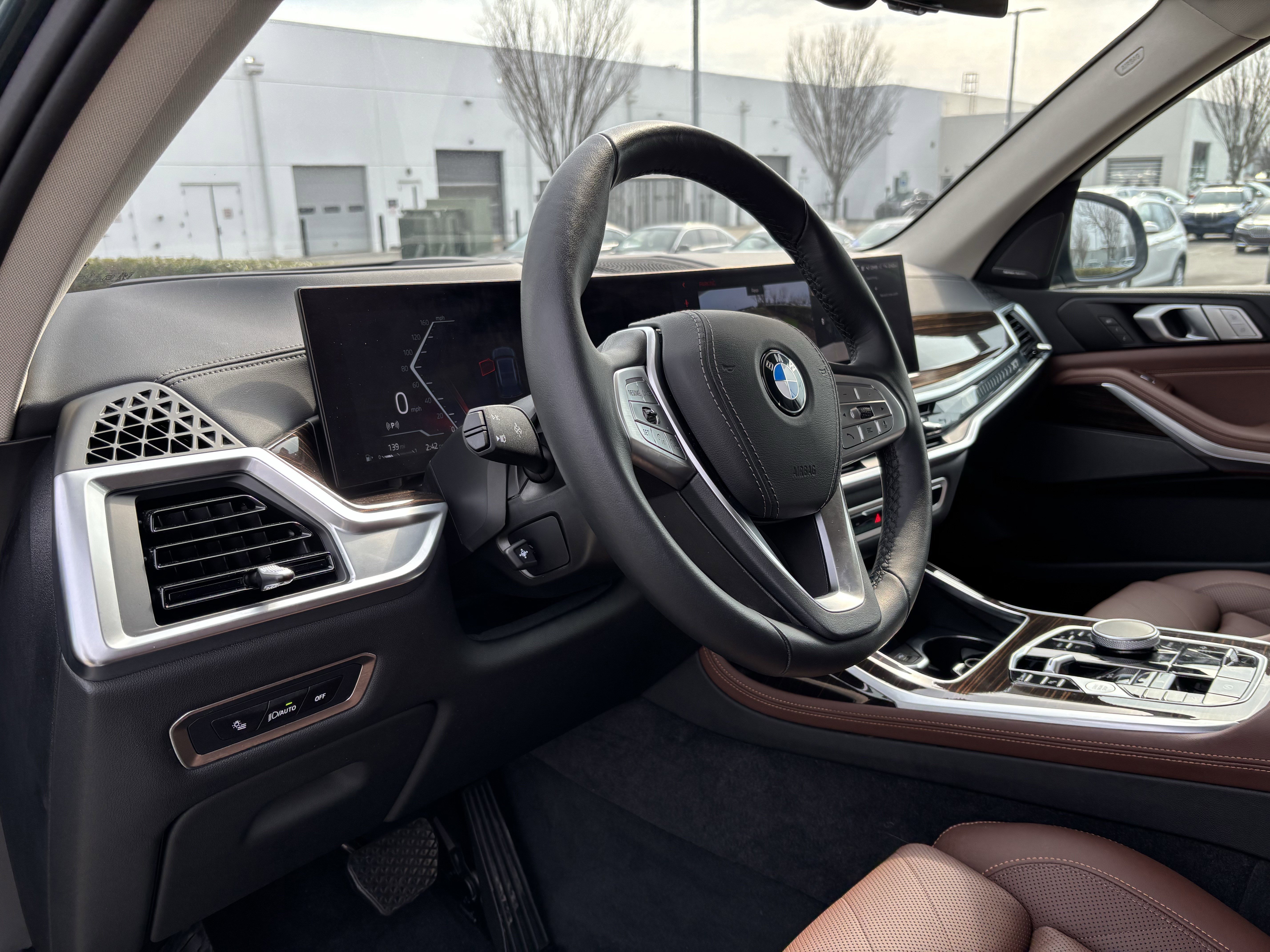 Certified 2026 BMW X7 xDrive40i image 16