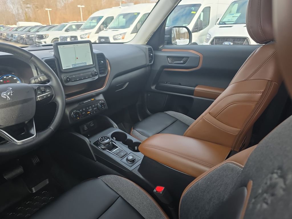 Used 2024 Ford Bronco Sport Outer Banks w/ Tech Package image 41