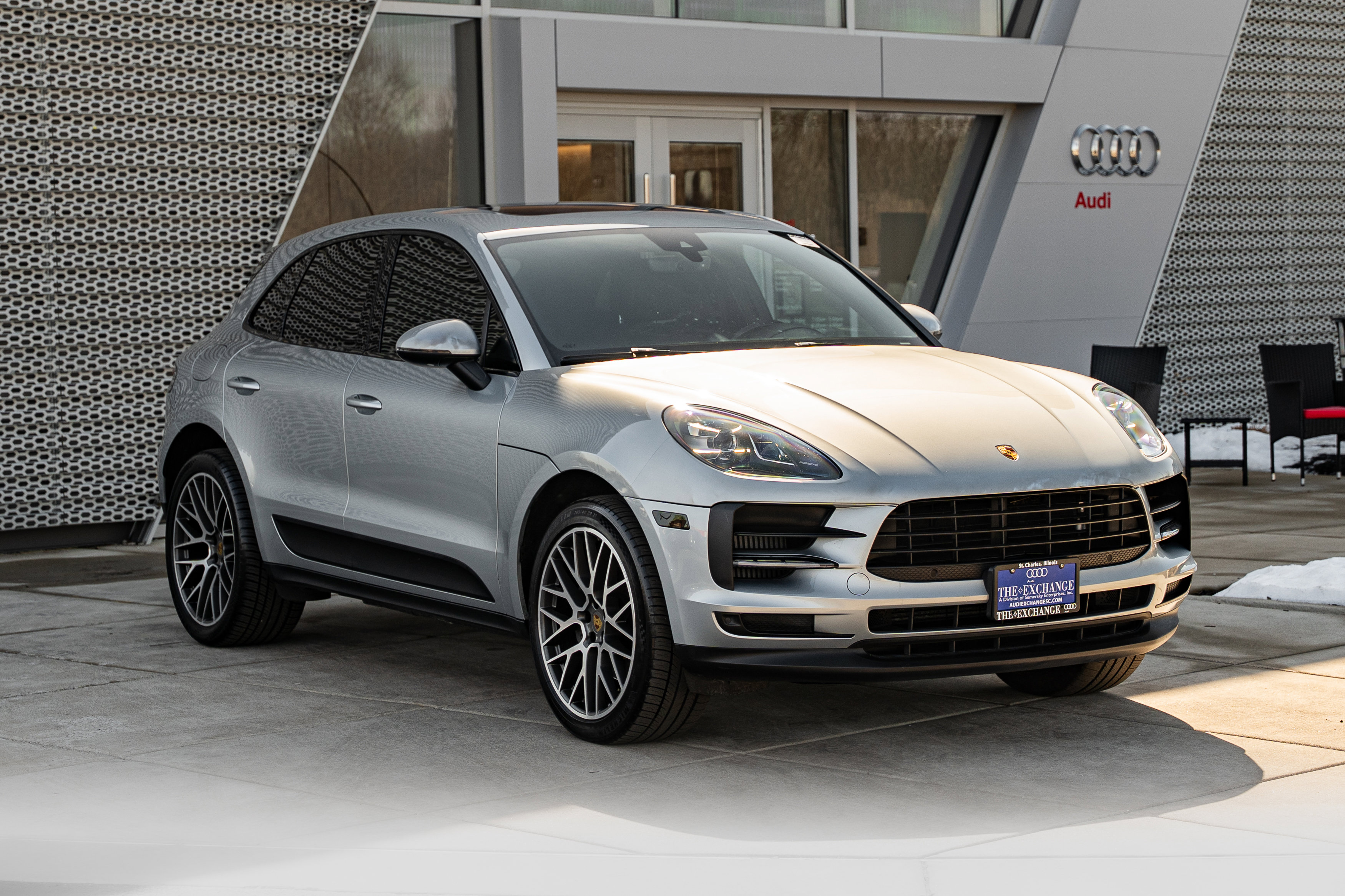 Used 2019 Porsche Macan S image 2