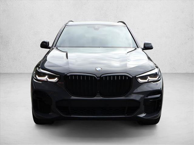 Used 2023 BMW X5 M50i w/ Parking Assistance Package AWD/4WD image 3