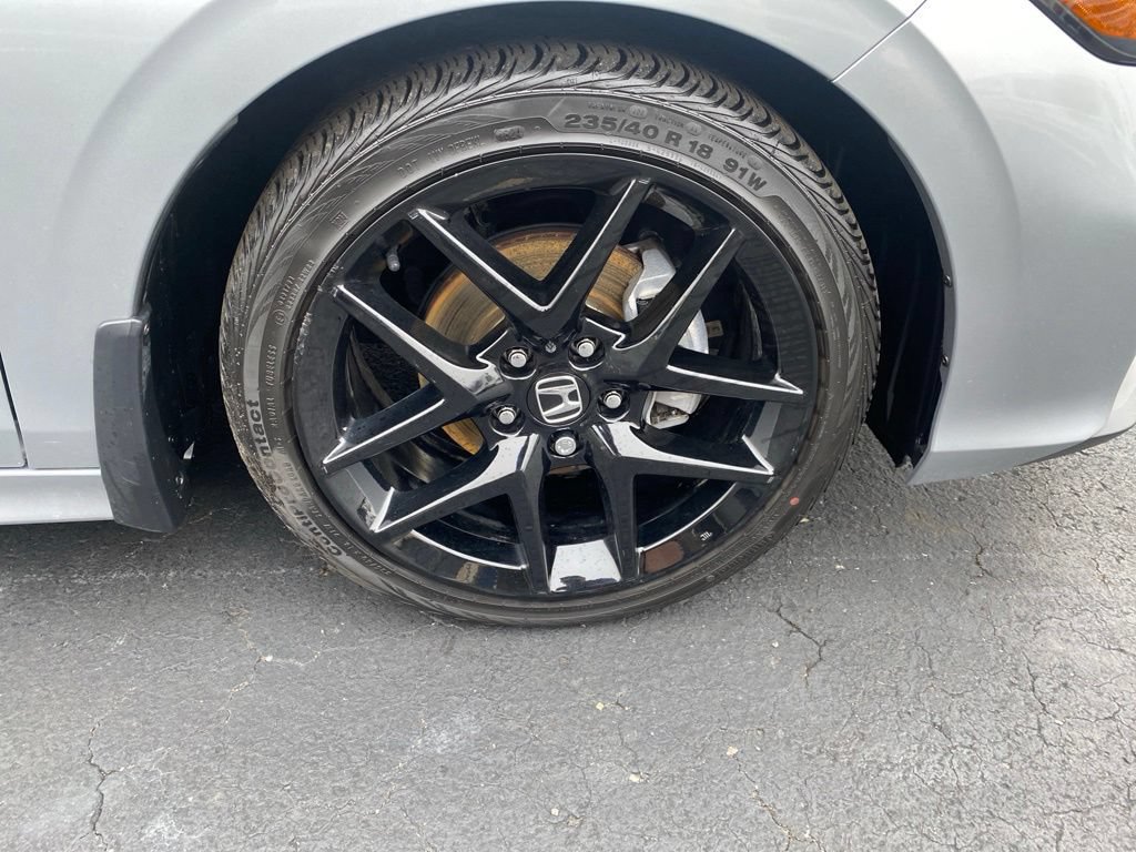 Used 2025 Honda Civic Sport image 14