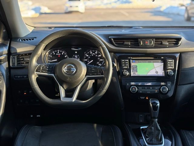 Used 2017 Nissan Rogue SL w/ SL Premium Package AWD/4WD image 27