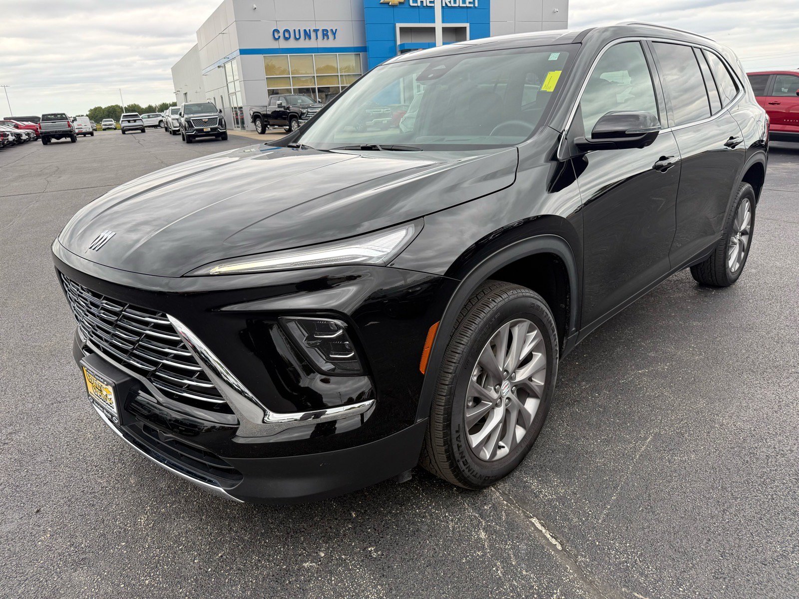 Used 2026 Buick Enclave Preferred w/ Power Package FWD image 9