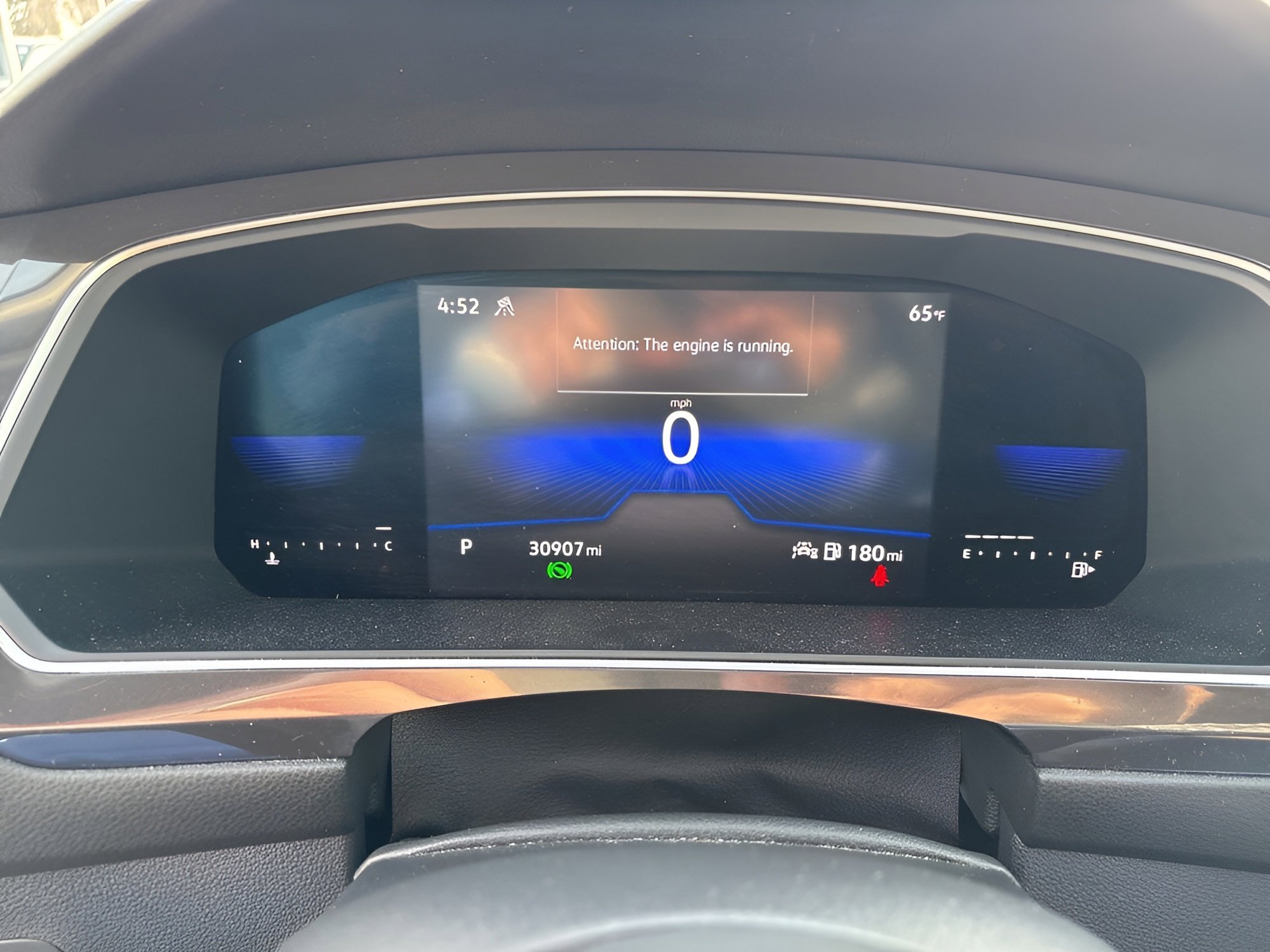 Used 2022 Volkswagen Tiguan SE AWD/4WD image 18