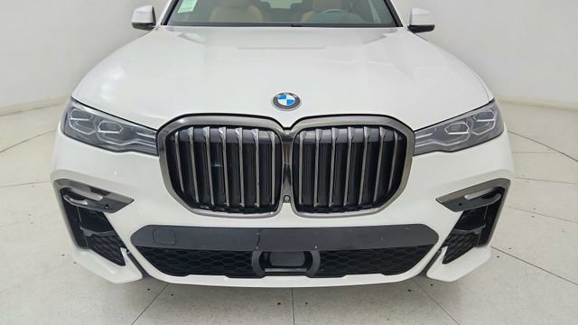 Used 2021 BMW X7 xDrive40i w/ M Sport Package image 8