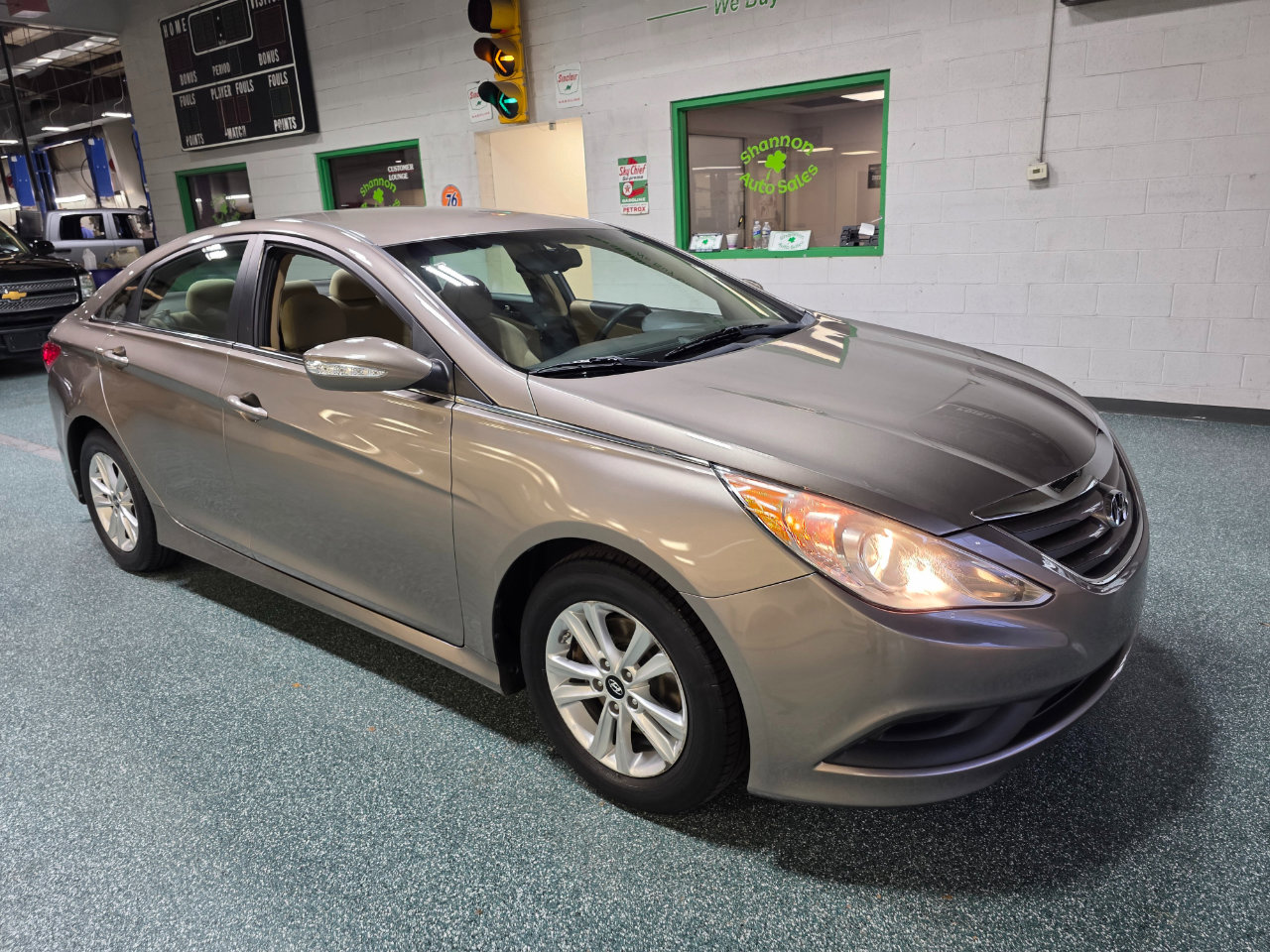 Used 2014 Hyundai Sonata GLS w/ Popular Equipment Group 2 image 4