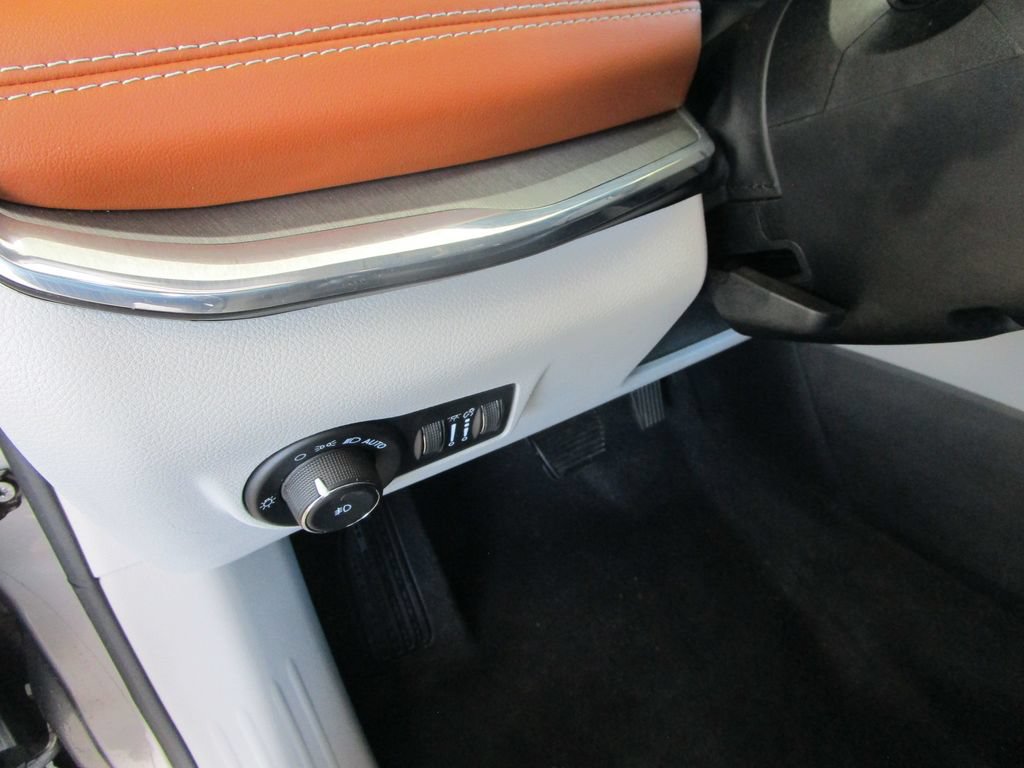 Used 2023 Jeep Compass Limited AWD/4WD image 25