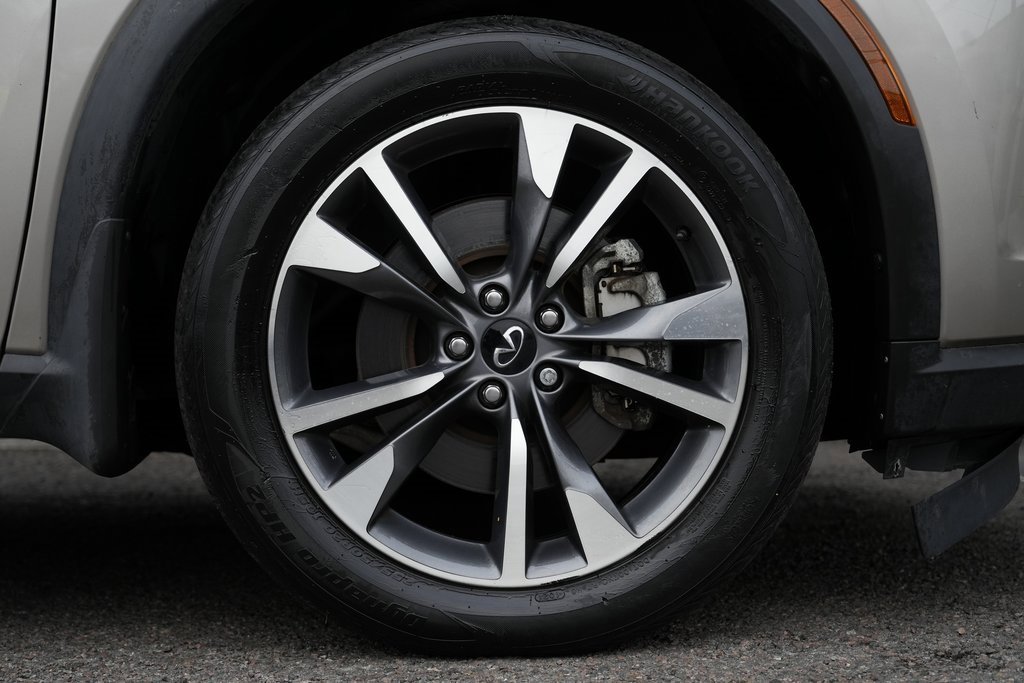 Used 2022 INFINITI QX60 Luxe w/ Cargo Package image 12