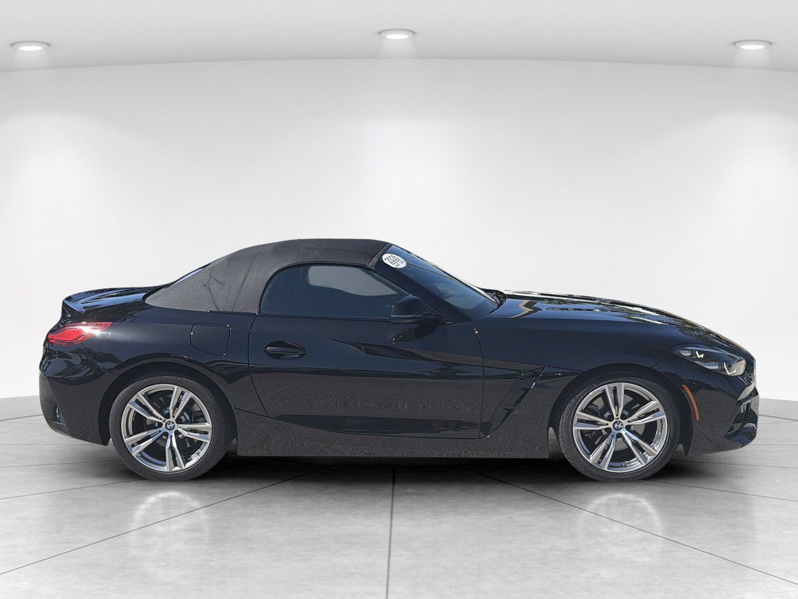 Certified 2026 BMW Z4 sDrive30i RWD image 3