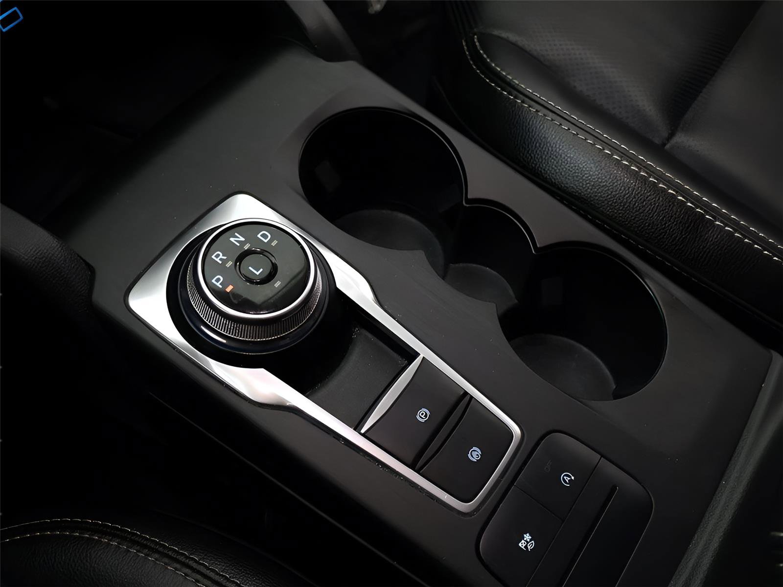 Used 2022 Ford Escape SEL w/ Technology Package image 50