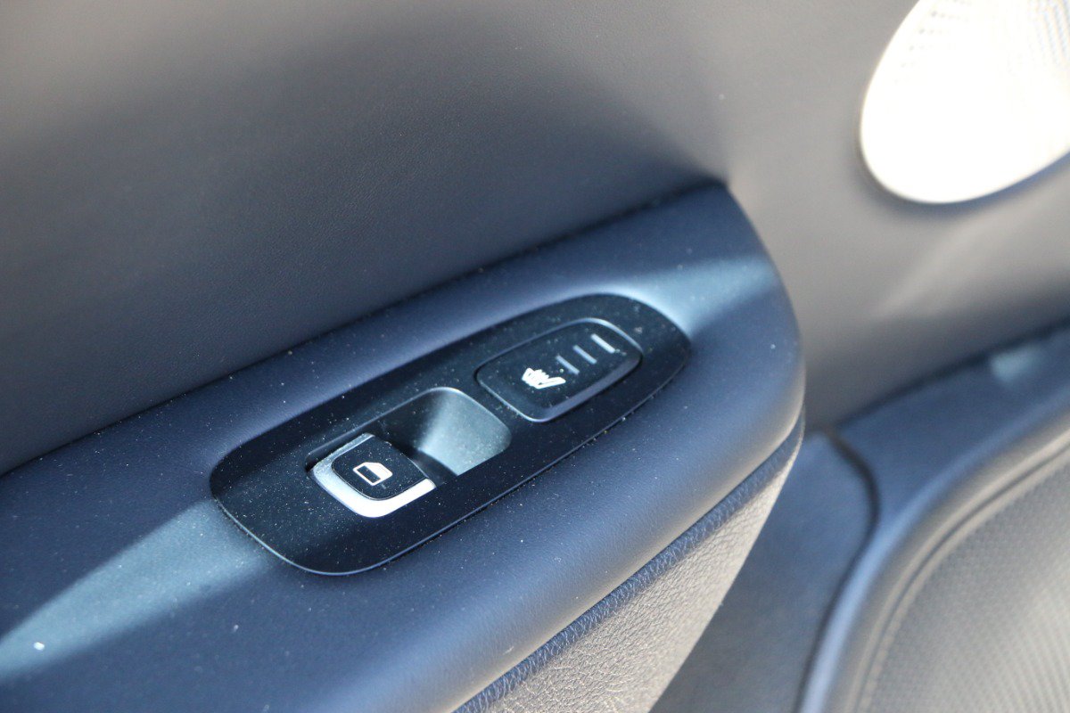 Used 2020 Kia Stinger GT2 RWD image 34