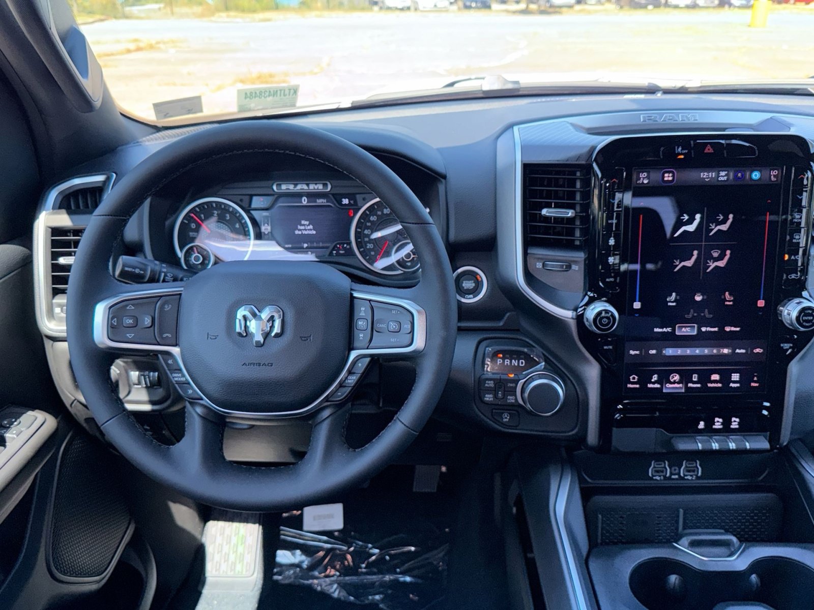 New 2026 RAM 1500 Big Horn AWD/4WD image 16