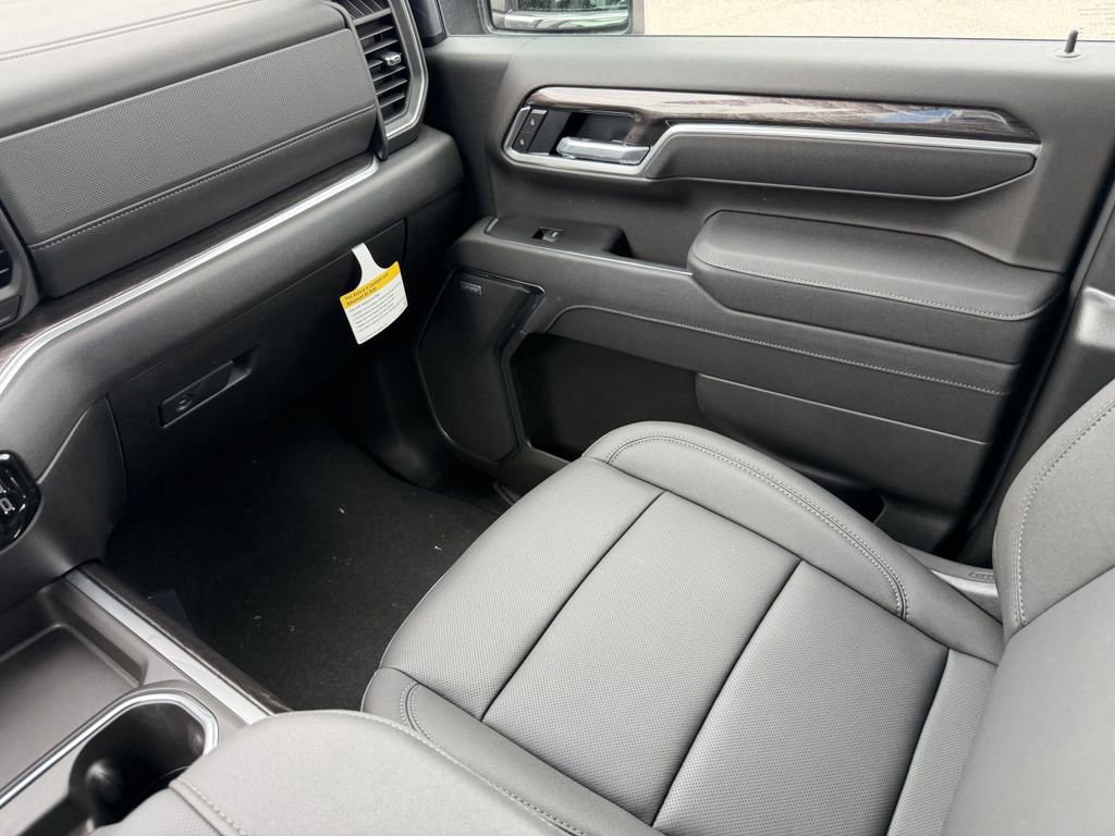 New 2026 Chevrolet Silverado 2500 LTZ w/ LTZ Premium Package image 17