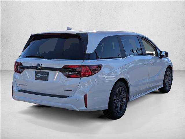 New 2026 Honda Odyssey Touring image 2
