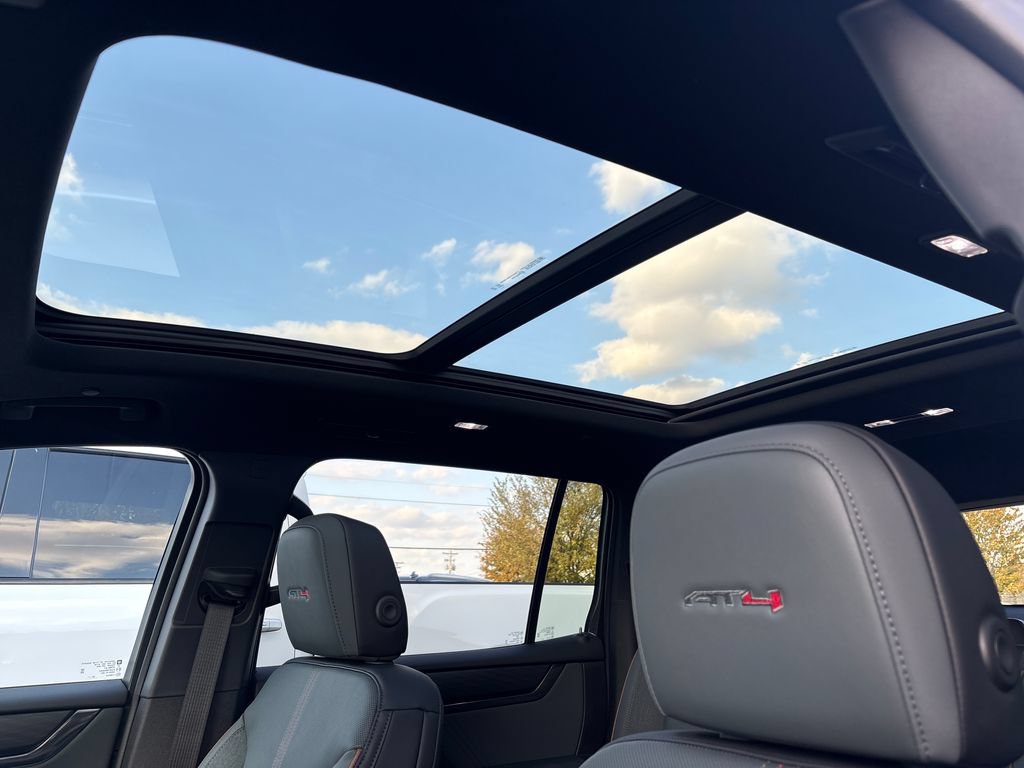 New 2026 GMC Acadia AT4 w/ Super Cruise Package AWD/4WD image 18