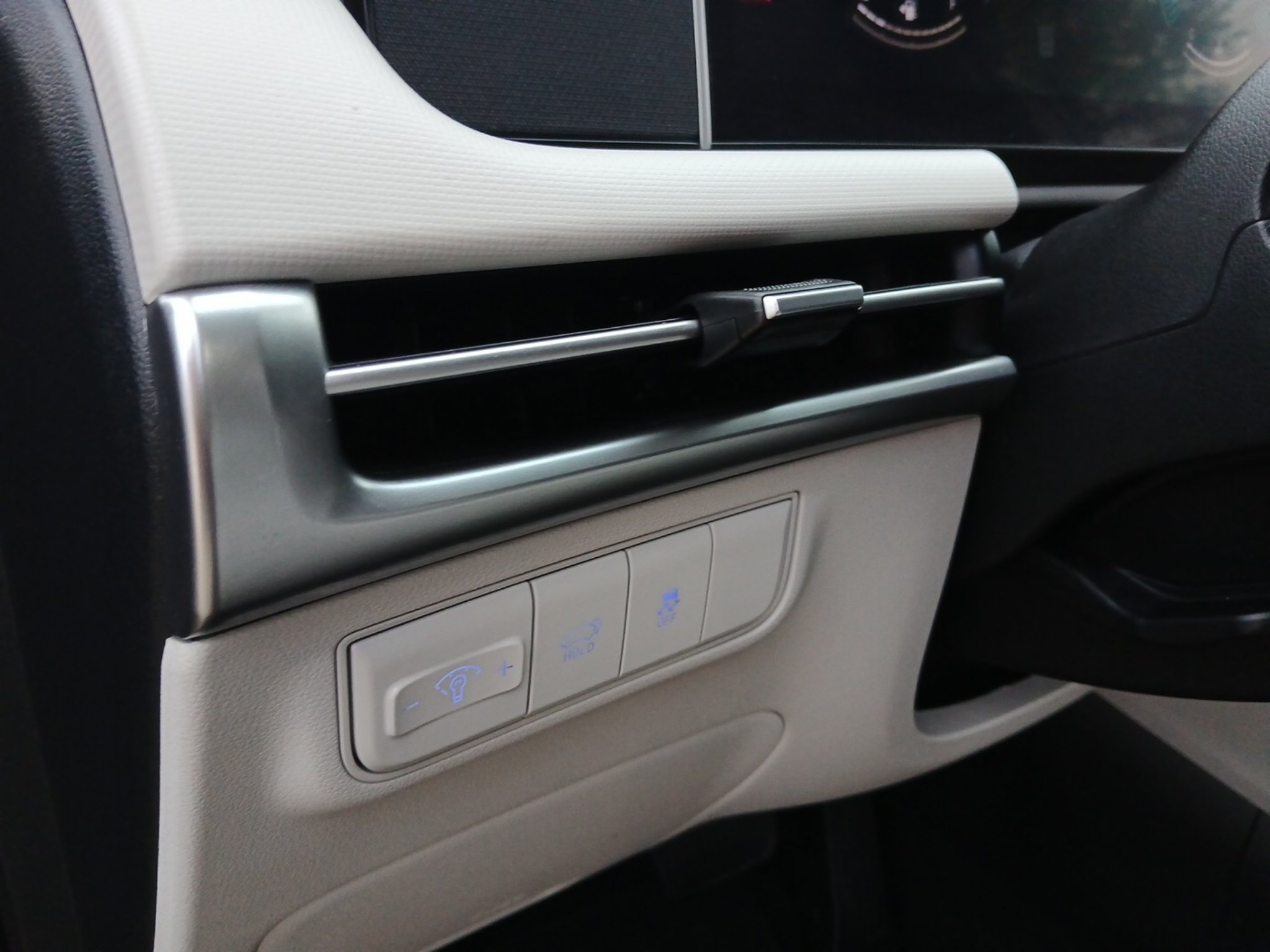 Used 2026 Hyundai Tucson SEL Plus FWD image 12