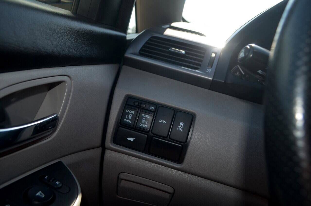 Used 2014 Honda Odyssey EX-L image 38
