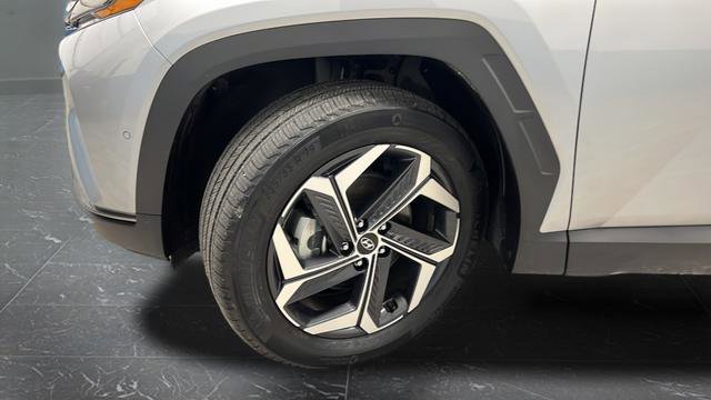 Used 2024 Hyundai Tucson Limited image 29