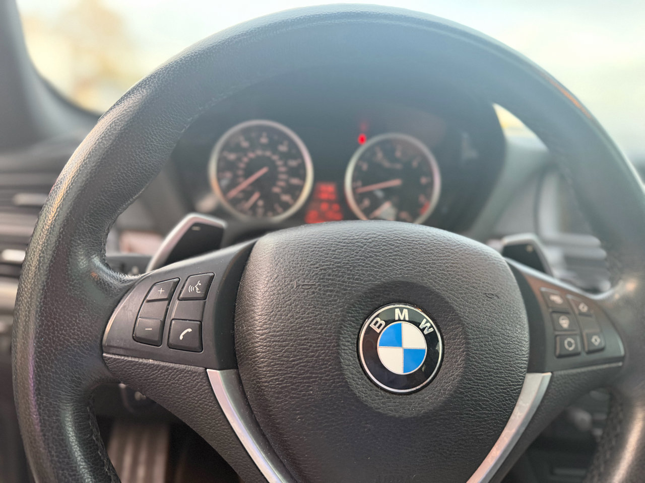 Used 2014 BMW X6 xDrive35i image 22