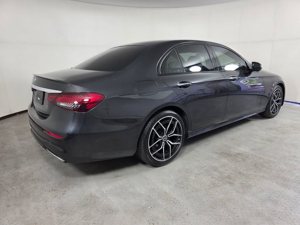 Certified 2022 Mercedes-Benz E 350 Sedan image 4