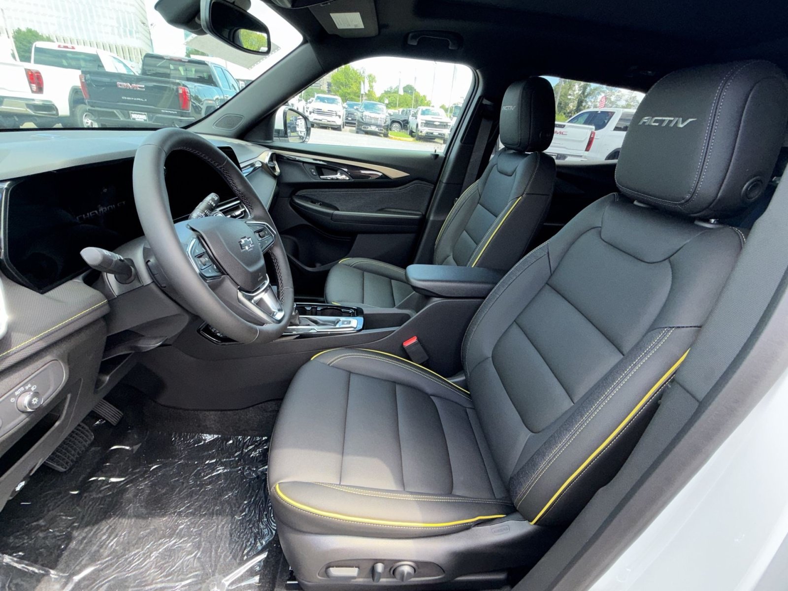 New 2026 Chevrolet TrailBlazer ACTIV w/ Convenience Package AWD/4WD image 13