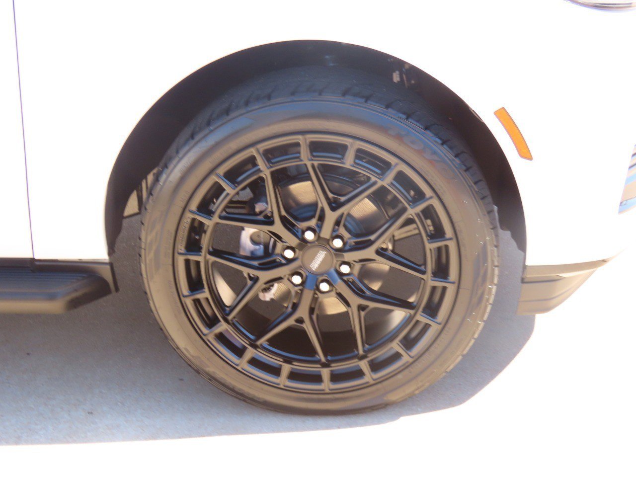 New 2026 Lincoln Navigator Premiere image 7