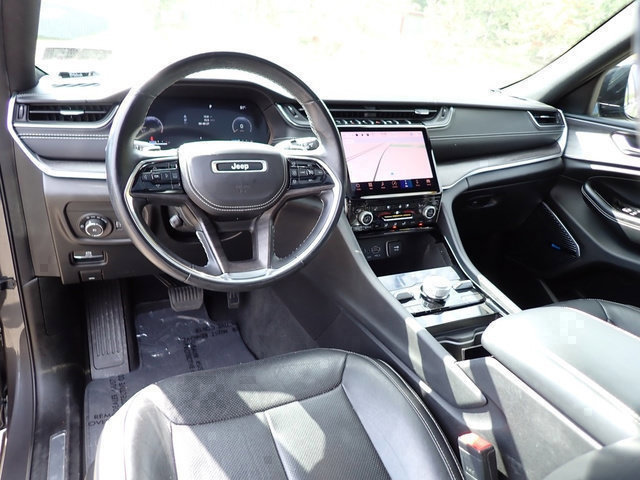 Certified 2022 Jeep Grand Cherokee L Overland AWD/4WD image 18