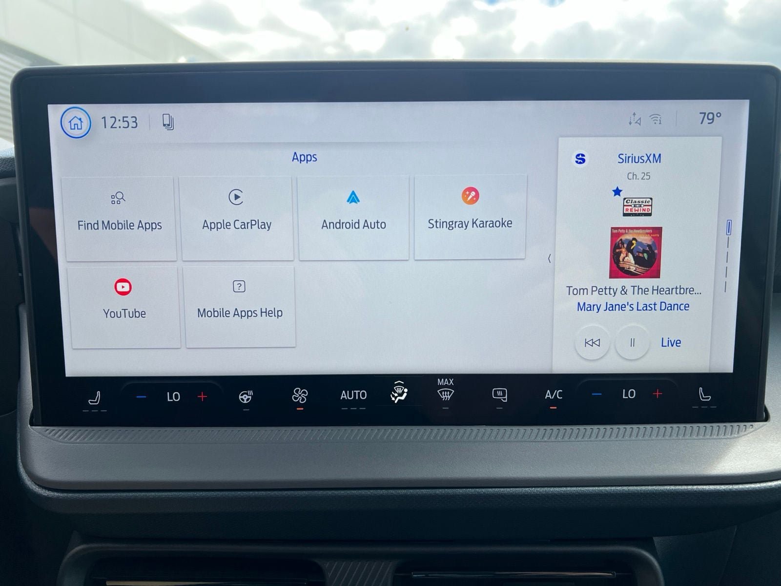 New 2026 Ford Maverick Lobo AWD/4WD image 37