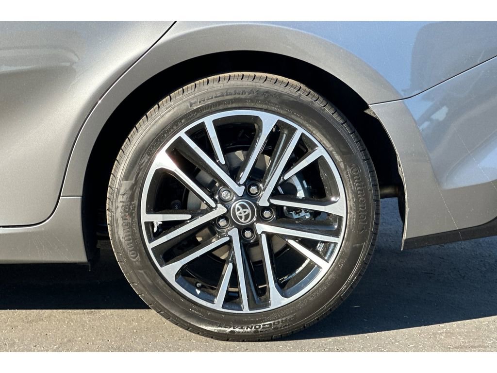 New 2026 Toyota Camry XLE image 32