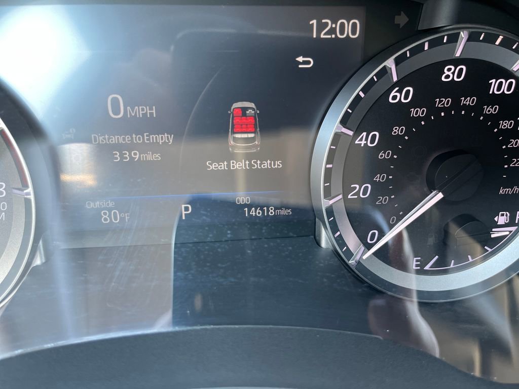 Certified 2023 Toyota Highlander L image 19