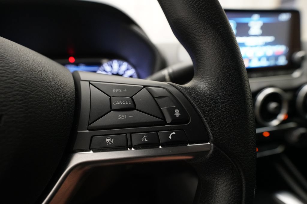 Used 2024 Nissan Sentra SV FWD image 18