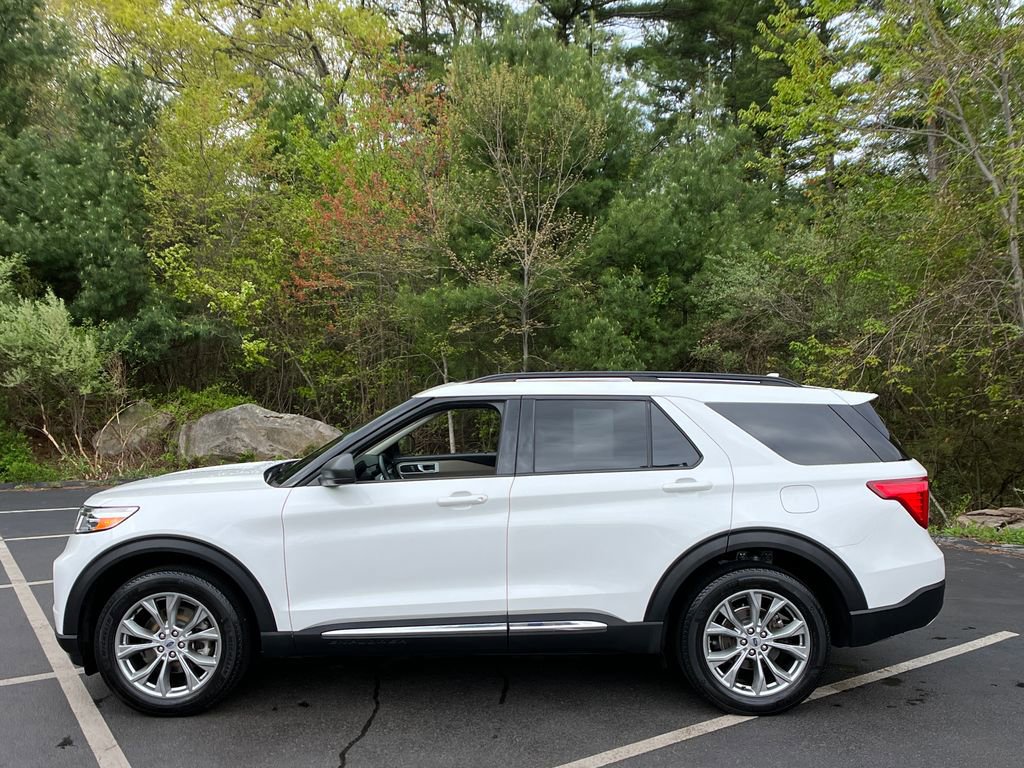 Used 2023 Ford Explorer XLT w/ Equipment Group 202A AWD/4WD video 2