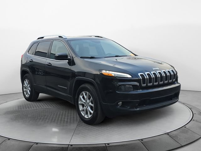 Used 2016 Jeep Cherokee Latitude w/ Safety/Convenience Group image 7